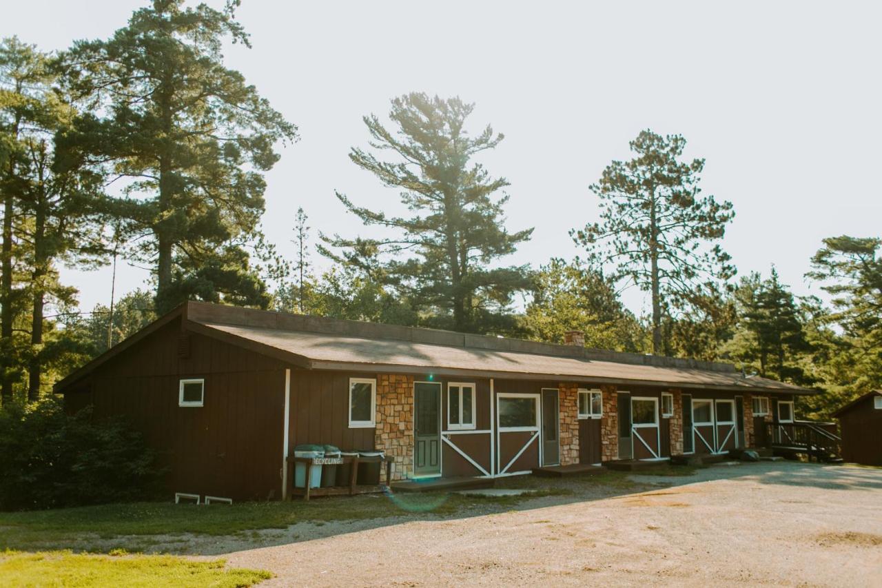 Silver Rapids Lodge & Campground Ely Exterior foto